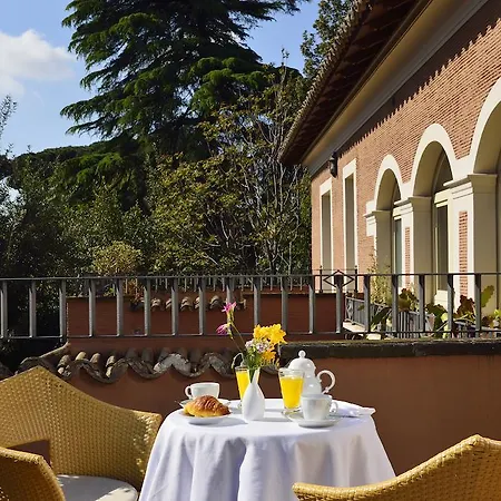 ホテル Principe Torlonia 4*