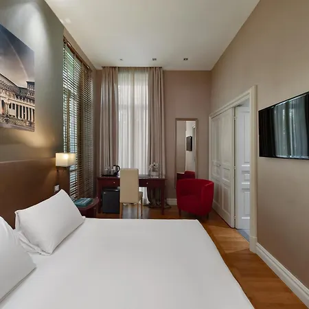 Principe Torlonia ホテル 4*