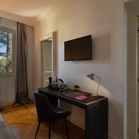 Hotel Principe Torlonia Rome