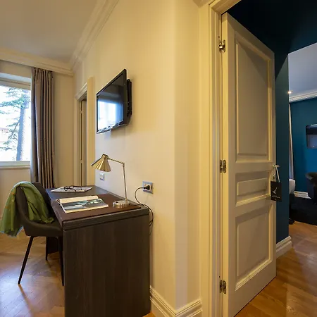 Principe Torlonia 4* Rome